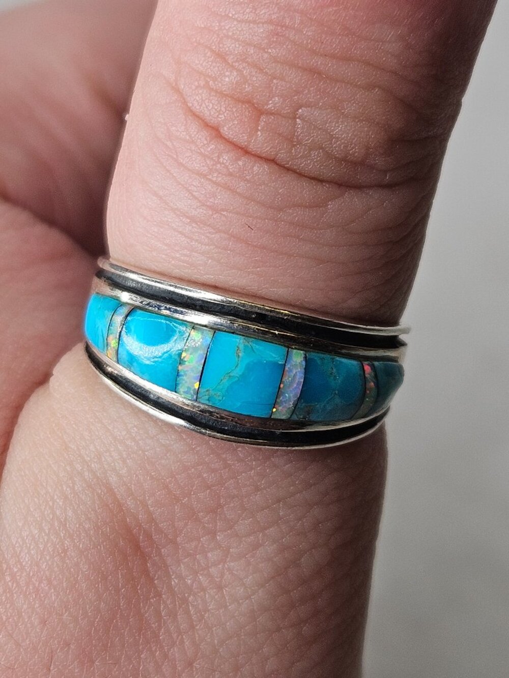 Vintage 925 Sterling Silver Philippines Turquoise Ring Band 8mm Size 10